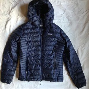 Patagonia women’s down sweater hoody